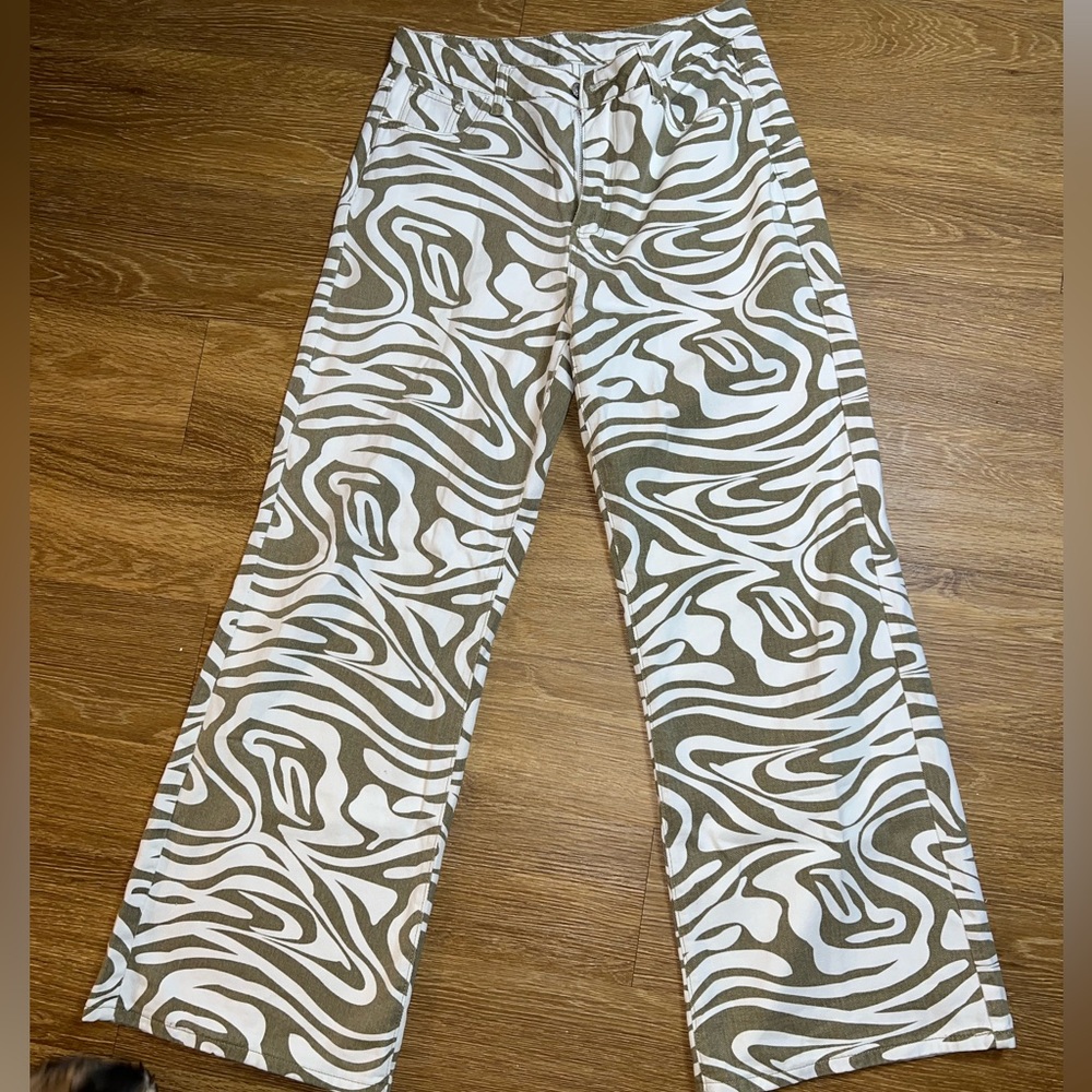 FLARED ABSTRACT JEANS SIZE L